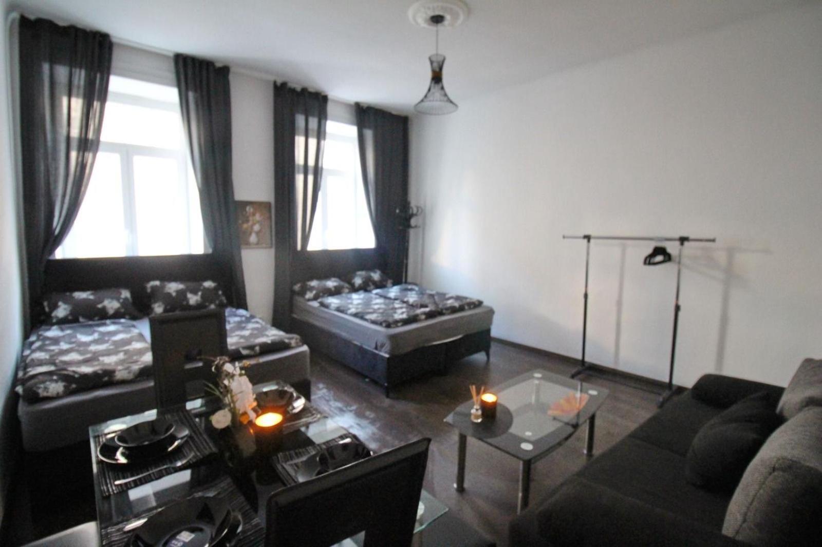 23Sam Apartment Vienna 23 Malfattigasse מראה חיצוני תמונה