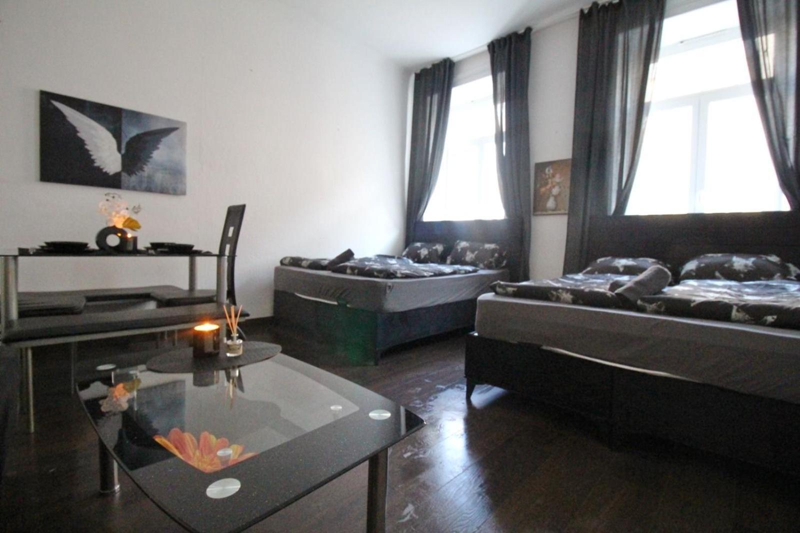 23Sam Apartment Vienna 23 Malfattigasse מראה חיצוני תמונה